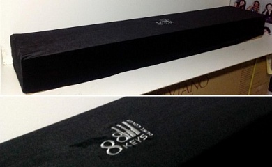 Накидка для цифрового пианино универсальная бархатная 88S (цвет черный)